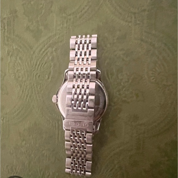 Stainless steel GUCCI watch w/ date Diamonds Timeless Collection Mother of Pearl - Picture 7 of 13